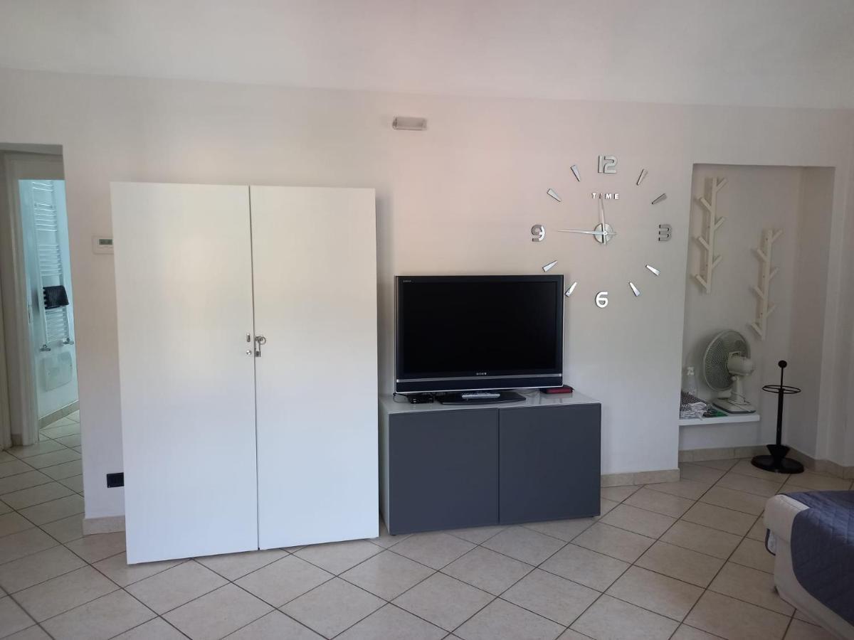 La Dimora Del Sole Apartment Finale Ligure Luaran gambar